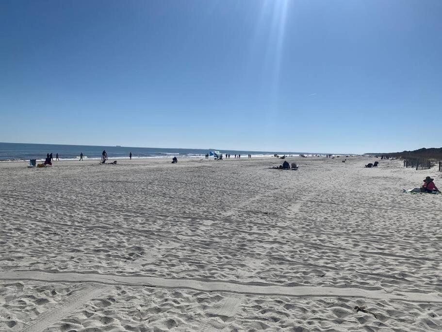 Beachin It!-Oceanview Updated 2024, King Bed Bikes Île de Hilton-Head Extérieur photo